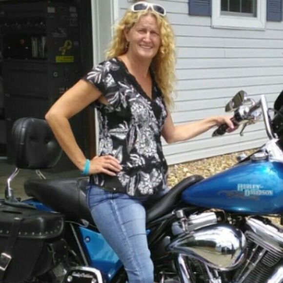 Meet your Posher, Vickysue - Picture 1 of 1